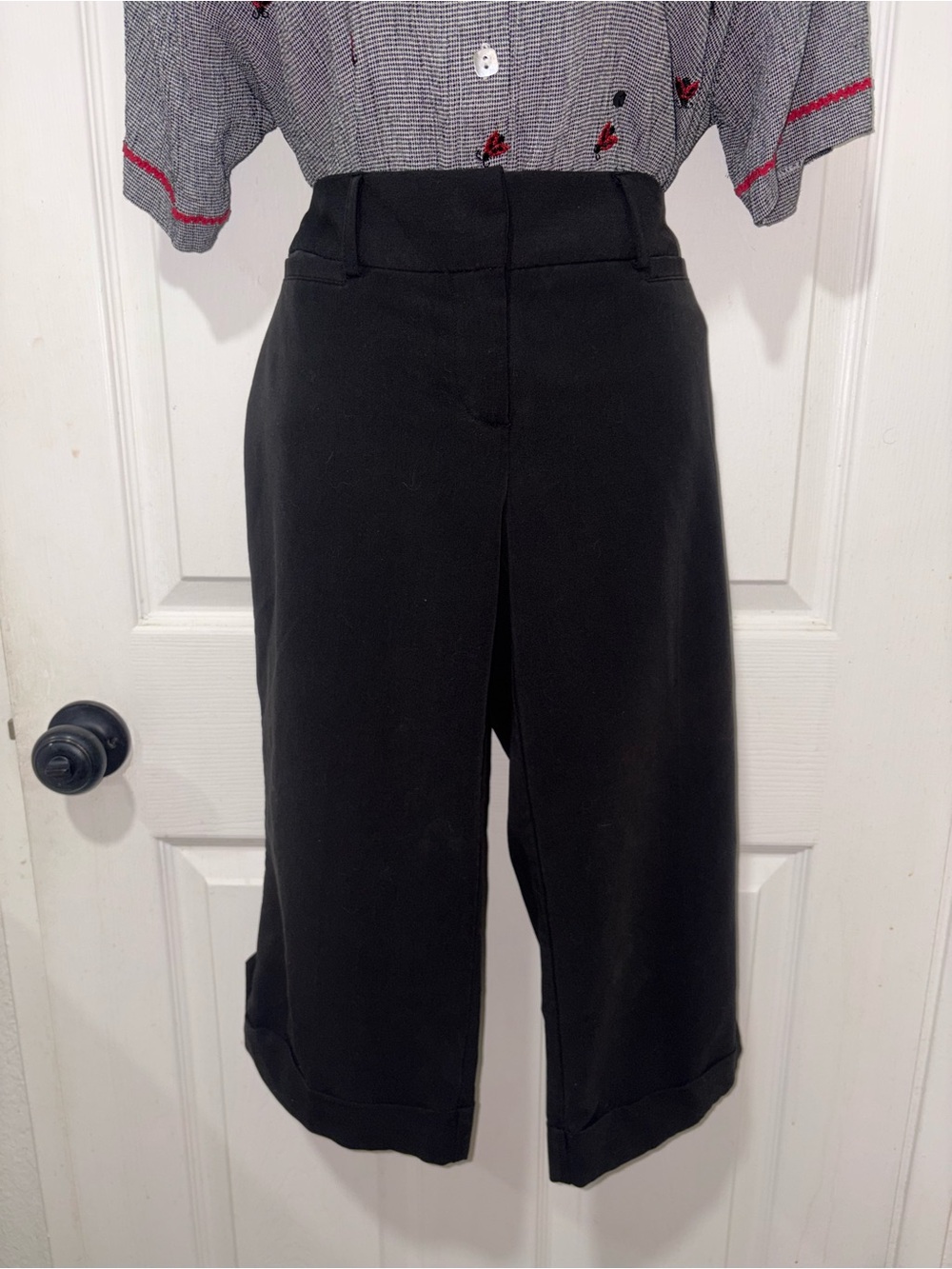 Tracy Evans Black Capri Cropped Dress Pants size 5